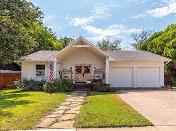 1307  Magnolia Drive 