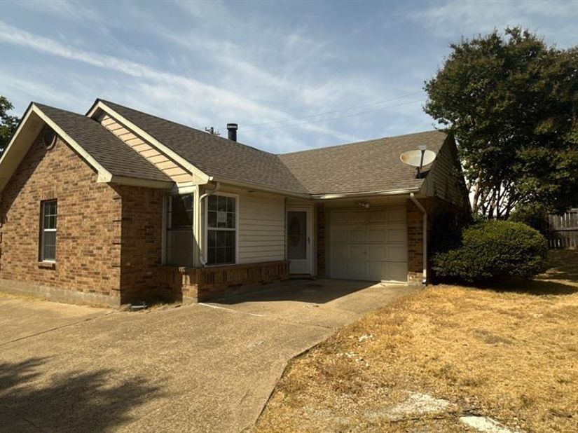 13247  Pandora Drive , Dallas Texas 75238