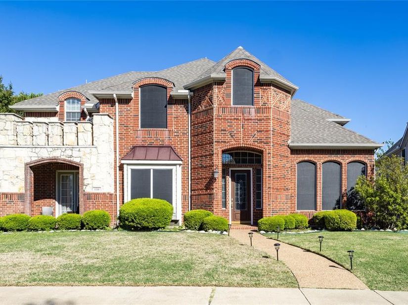 1218  Bridgeway Lane , Allen Texas 75013