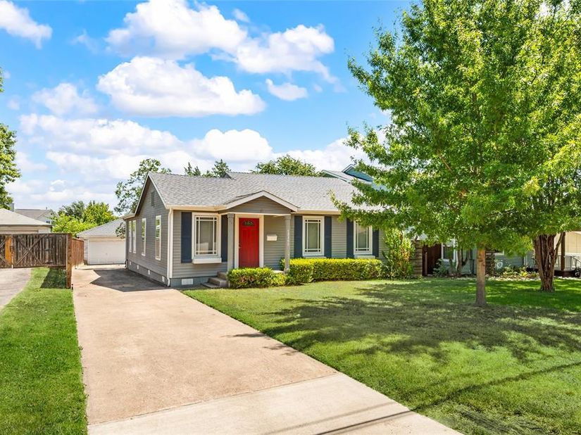 10357  Country Club Drive , Dallas Texas 75218