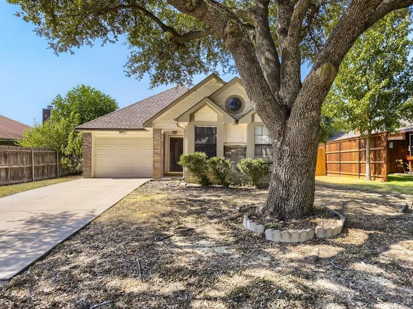 10217  Leatherwood Drive , Fort Worth Texas 76108