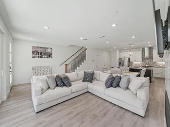 730  Bandera Court 