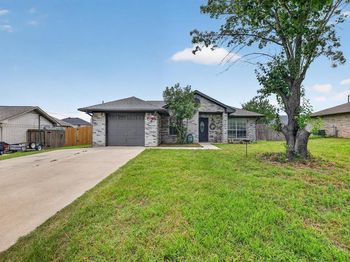 724  Oak Park Drive 