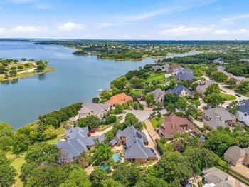 3091  Whispering Oaks Drive 