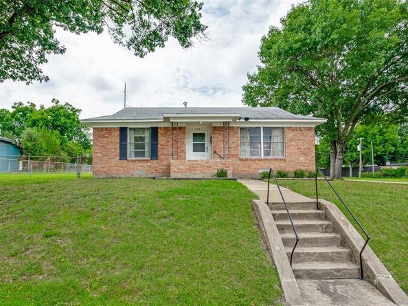 422 W Daugherty Drive , Garland Texas 75041