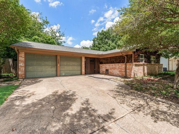 716  Gaylewood Drive , Richardson Texas 75080