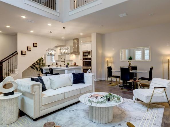 6753  Verandah Way , Irving Texas 75039