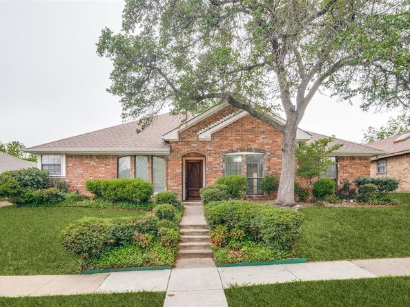 4913  Portola Drive , Garland Texas 75043