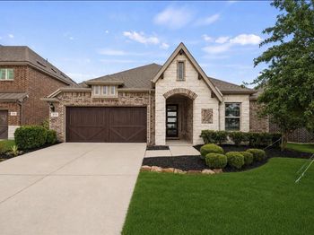 2532  Governors Boulevard 