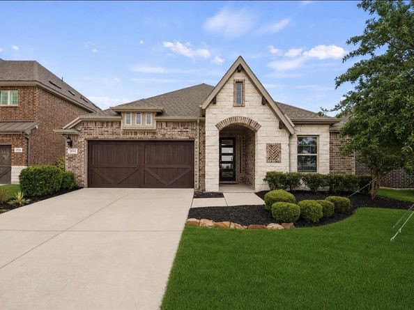 2532  Governors Boulevard , Heath Texas 75126