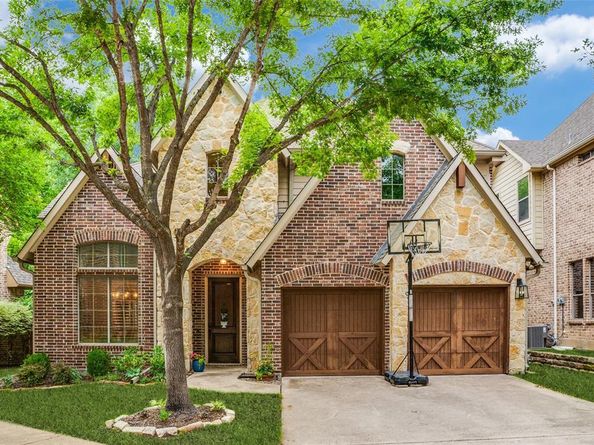 2242  Forest Hollow Park , Dallas Texas 75228