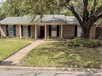 3401  Hampshire Drive 