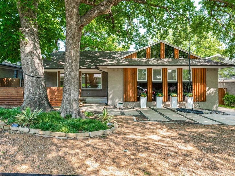9020  Westbriar Drive , Dallas Texas 75228