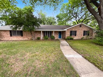 2017  Greenbriar Lane 
