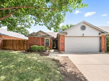 1428  Thistlewood Lane 