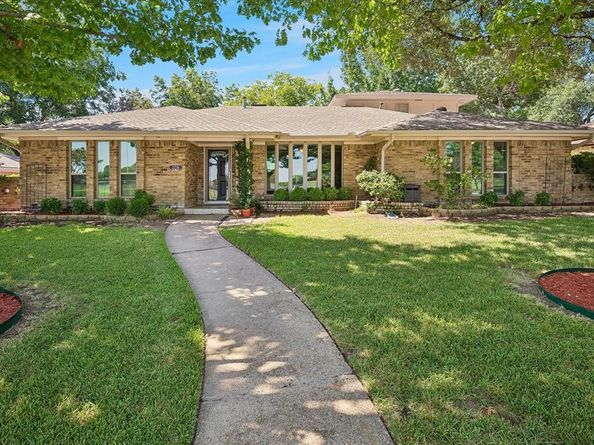 2216  Grandview Drive , Plano Texas 75075