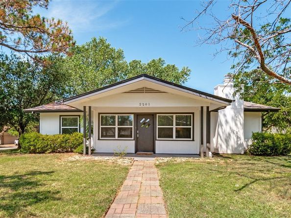2201  Lake Coves Drive , Flower Mound Texas 75022