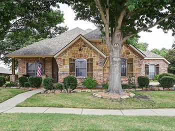 386  Phillips Court 