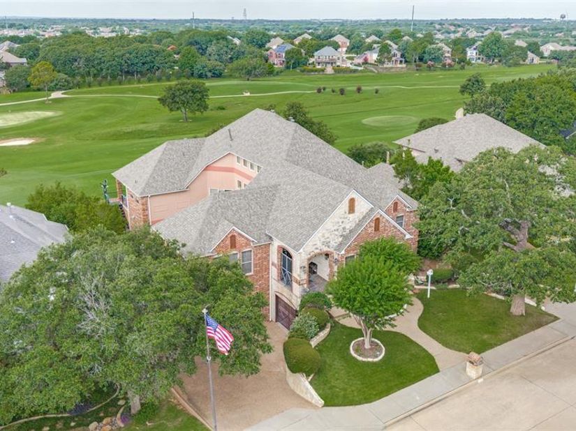 1634  Oak Ridge Drive , Corinth Texas 76210