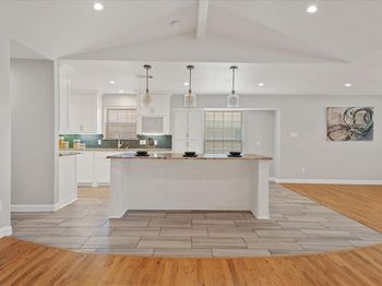 5429  Enderly Place 