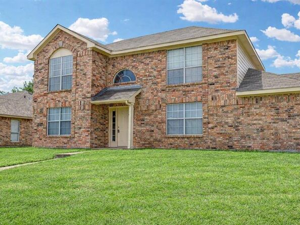 202  Lavender Drive , Cedar Hill Texas 75104