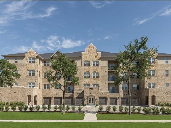 1735  Wittington Place  2205, Farmers Branch Texas 75234