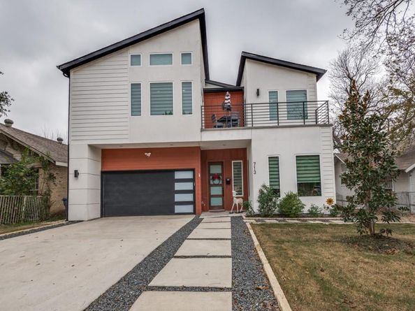 713  Wayne Street , Dallas Texas 75223