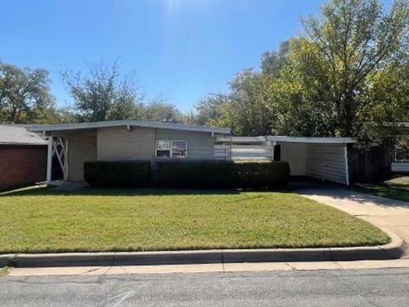 2713  Cordone Street , Fort Worth Texas 76133