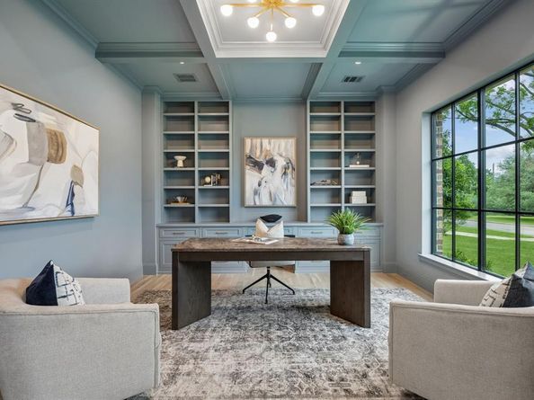 10128  Coppedge Lane , Dallas Texas 75229