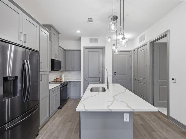 2700  Old Denton Road  2272, Carrollton Texas 75007