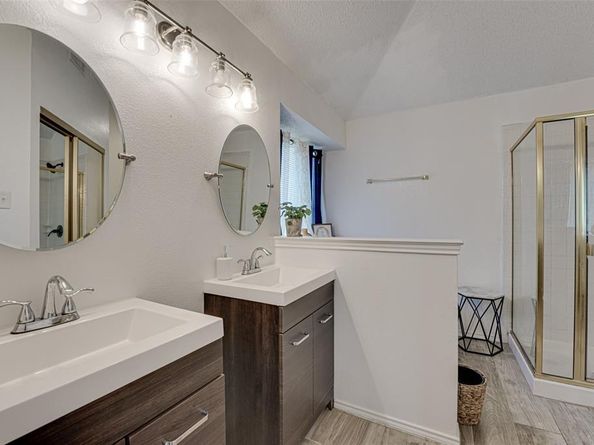 470  Chestnut Lane , DeSoto Texas 75115