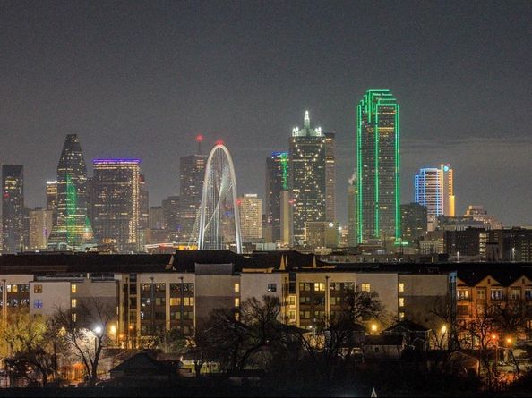 2806  Guymon Street , Dallas Texas 75212