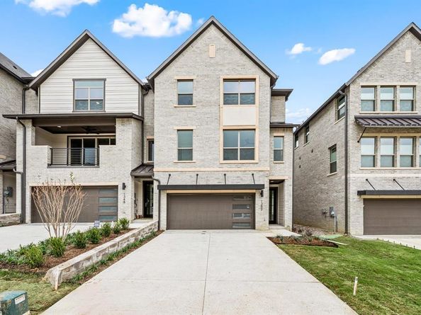 1352  Cherry Hills Lane , Irving Texas 75038