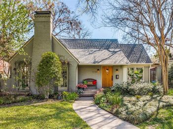 1230 N Winnetka Avenue 