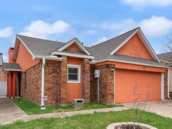 5424  Village Green Drive , Mesquite Texas 75150