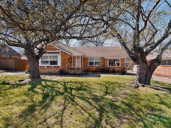 2120  Healey Drive , Dallas Texas 75228