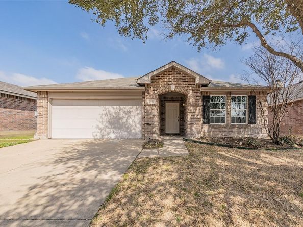 2600  Grand Gulf Road , Fort Worth Texas 76123