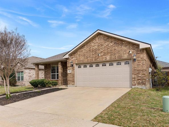 5000  Wild Oats Drive , Fort Worth Texas 76179