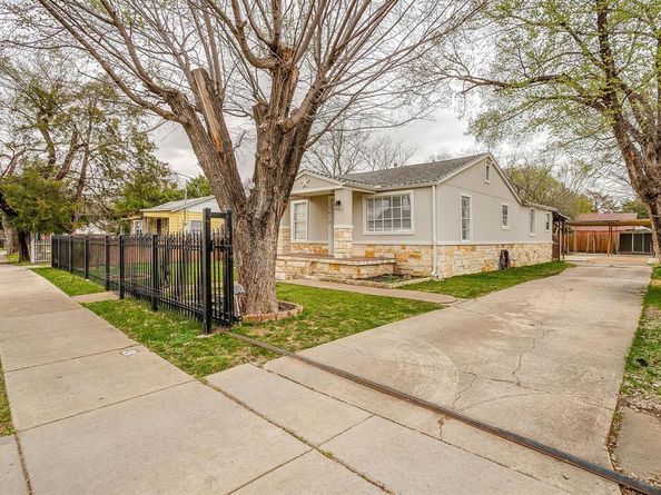 3618  Palacios Avenue , Dallas Texas 75212