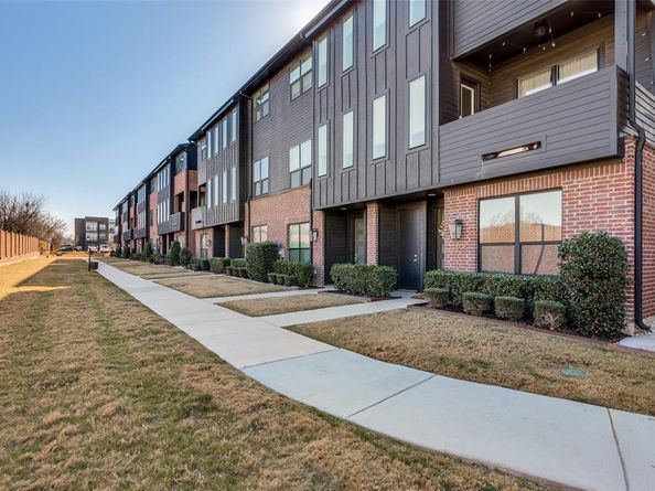 2812  Addison Park Lane , Fort Worth Texas 76110