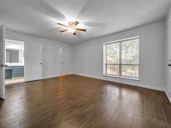 5043  Les Chateaux Drive 