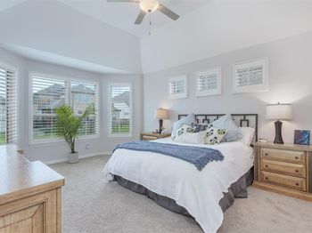 2536  Governors Boulevard 