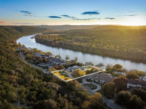 14916  Flat Top Ranch Road , Austin Texas 78732