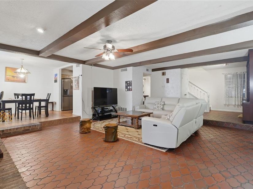 14370  Haymeadow Circle , Dallas Texas 75254