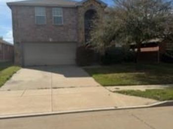 801  Lark Drive 