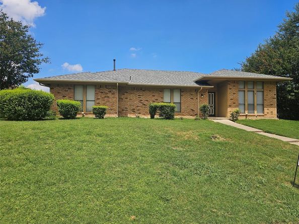 1340  Grand Teton Drive , DeSoto Texas 75115