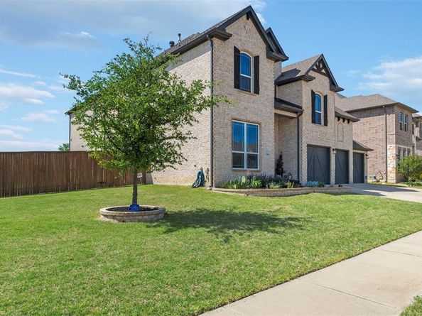 1101  Alderwood Drive , Justin Texas 76247