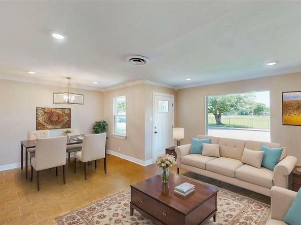 3201  Lakeland Street , Fort Worth Texas 76111