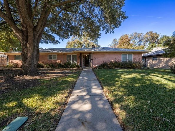 5116  South Drive , Fort Worth Texas 76132