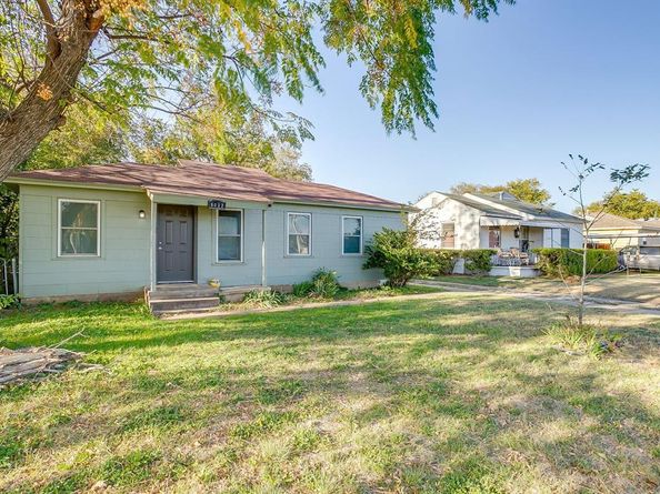 5032  Hartford Drive , River Oaks Texas 76114